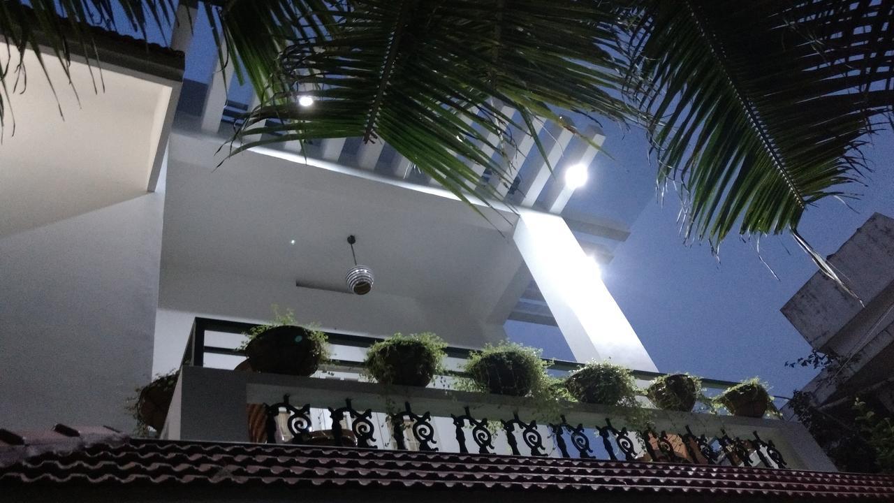 Villa Mariana Kochi Exterior foto